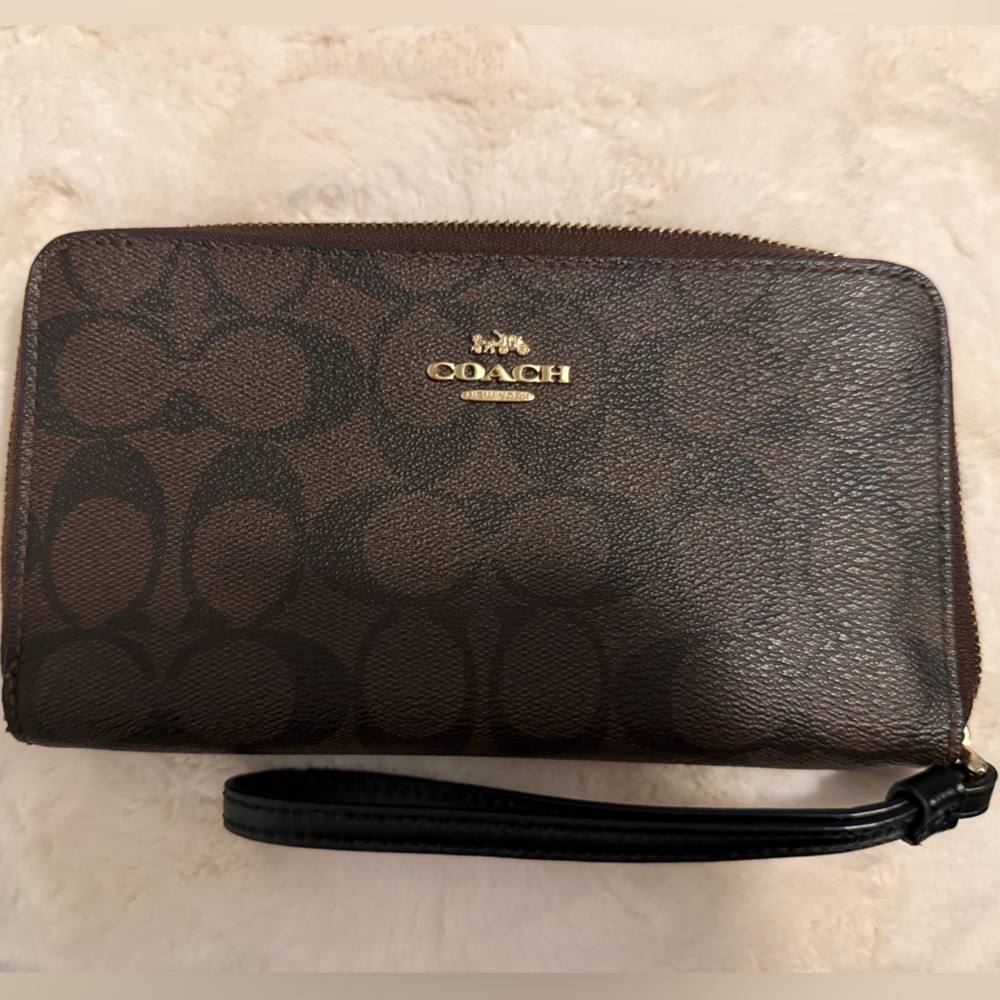 Coach Dark Brown Signature Wristlet